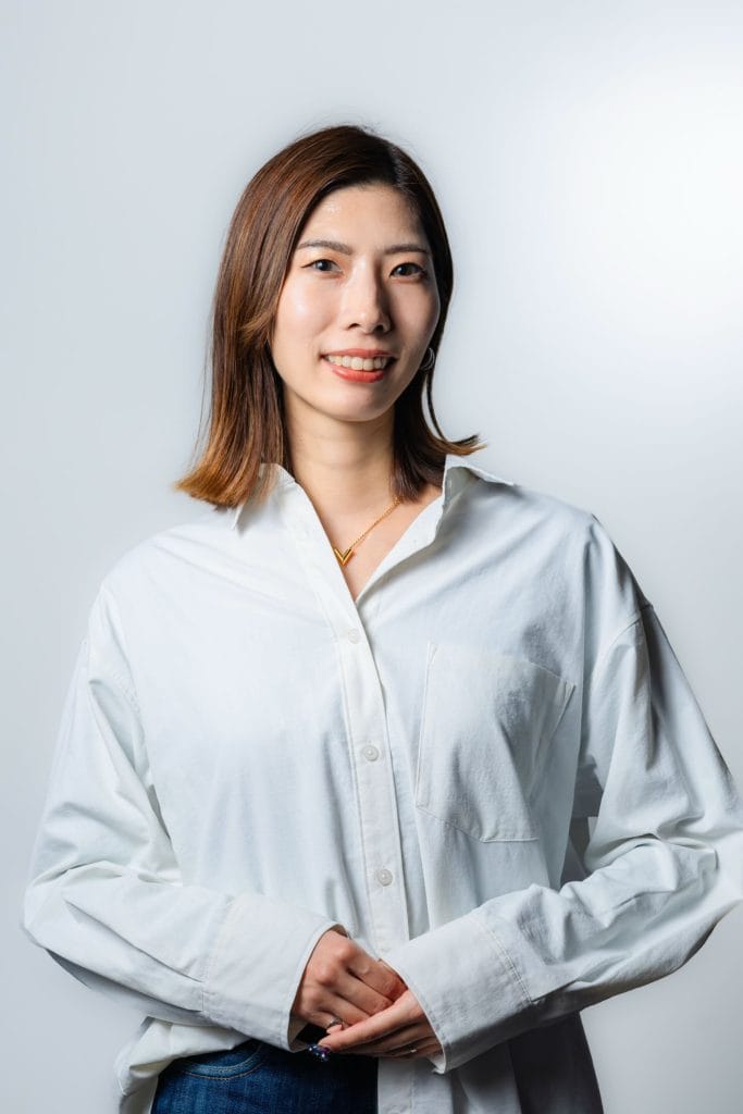 株式会社COREの代表取締役である尾崎莉緒氏